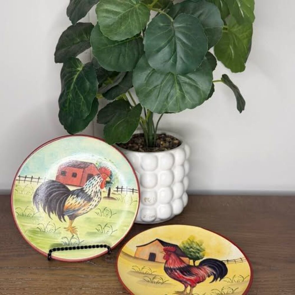 Pair Vintage Rooster Decorative Plates Farmhouse Country Kitchen Wall Décor